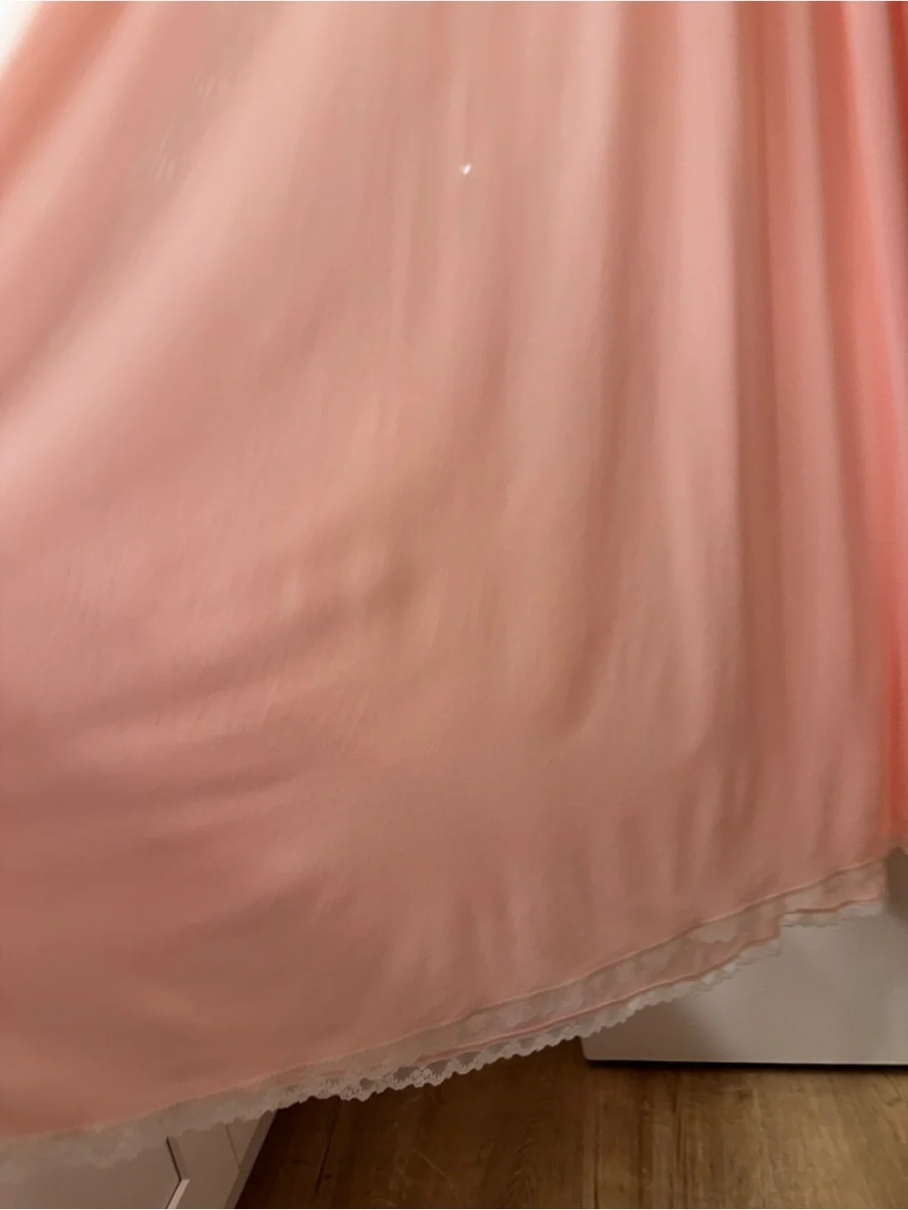 Vintage Lucie Ann Pink Delicate Ruffle Lace Cuffs Hem Subtle Floral Nightgown L
